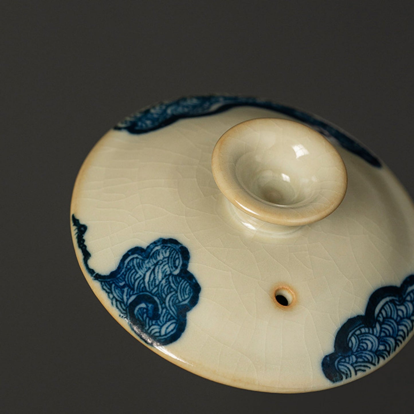 Ru Kiln Blue and White Porcelain Dragon Pattern Tea Set