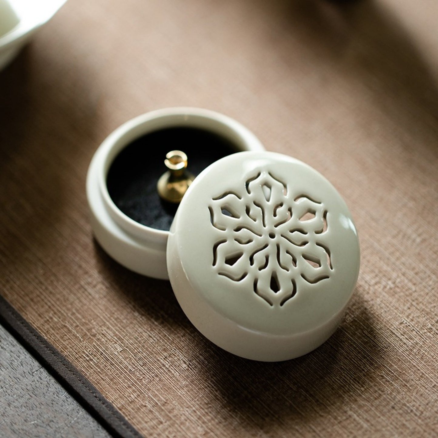 Ru Kiln Gray Ceramic Incense Burner