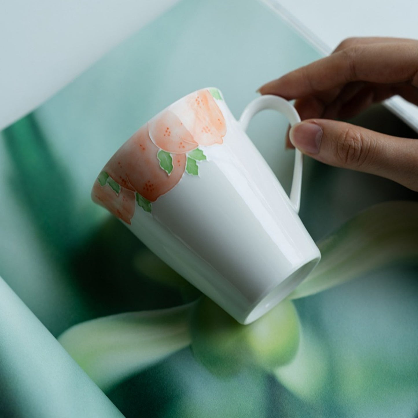 Hand-painted Pink Peach Pattern Ceramic Mug