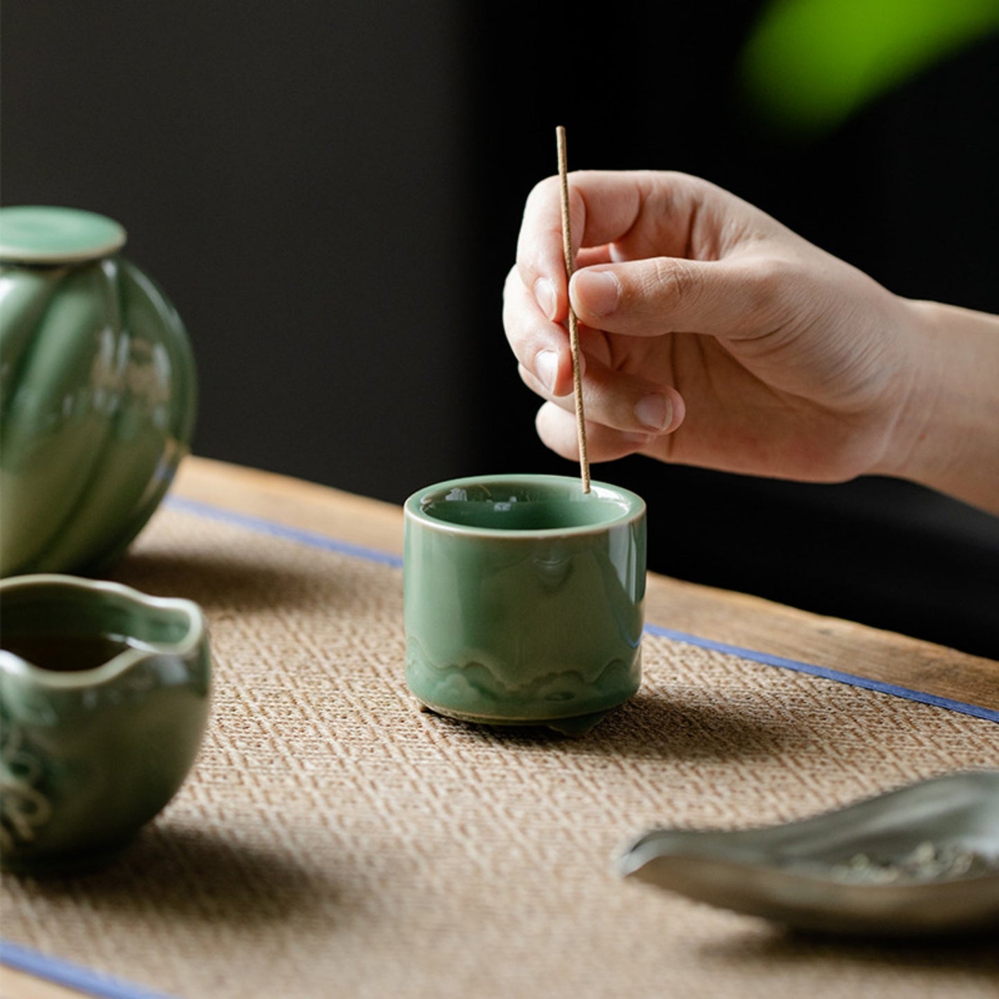Yue Kiln Celadon Cloud Incense Burner