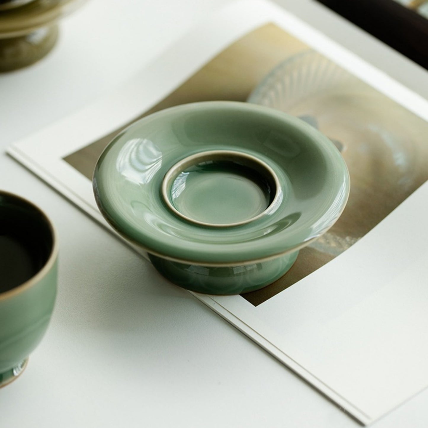 Yue Kiln Celadon Vintage Lotus Tea Cup